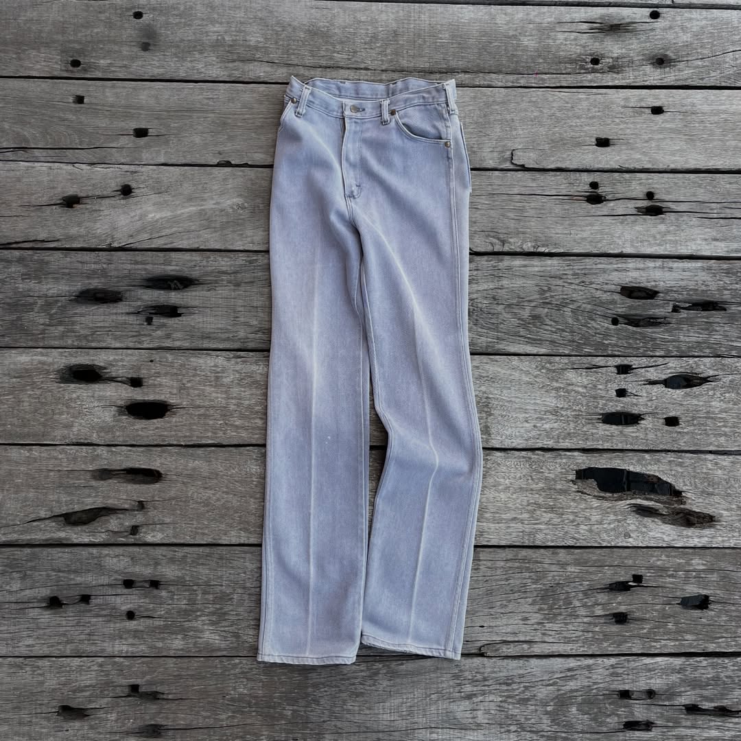 SaveClip.App_728704443_18102616139172872_5271557835473515436_n Wrangler vintage 80-90s jeans Medium - Image 1