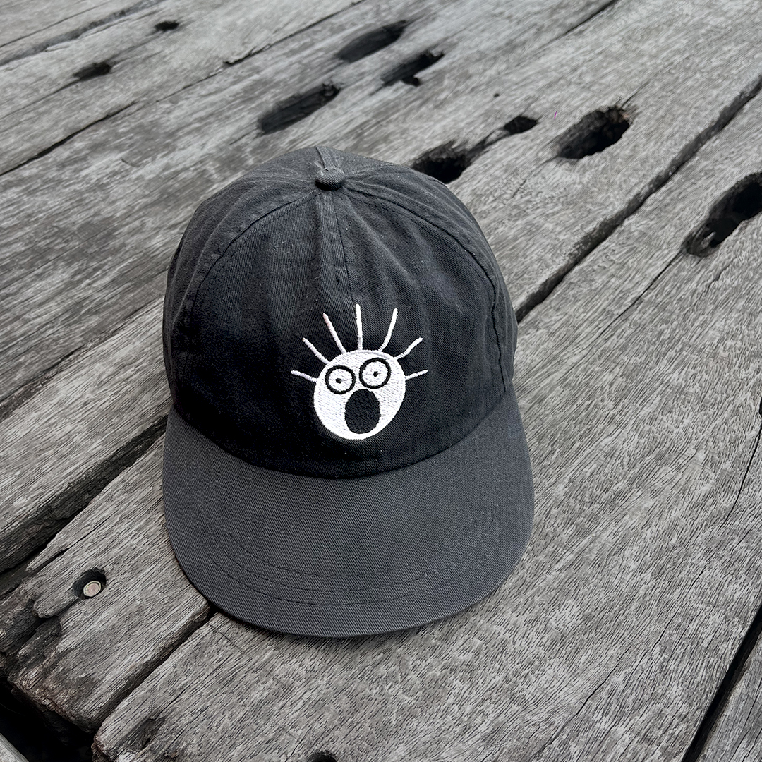 043 Vintage early Y2K Scared Guy Freedman Hat - Image 1